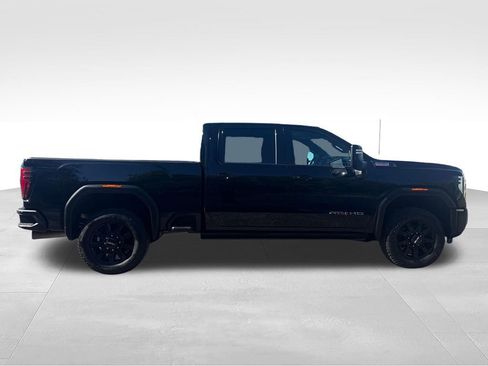 Used 2024 GMC Sierra 2500 AT4 w/ AT4 Premium Plus Package AWD/4WD image 17