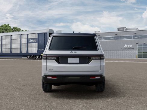 New 2026 Jeep Grand Wagoneer 4WD image 7