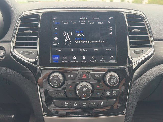 Used 2022 Jeep Grand Cherokee Laredo X AWD/4WD image 9