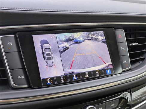 Used 2024 Buick Enclave Premium w/ Experience Buick Package image 20