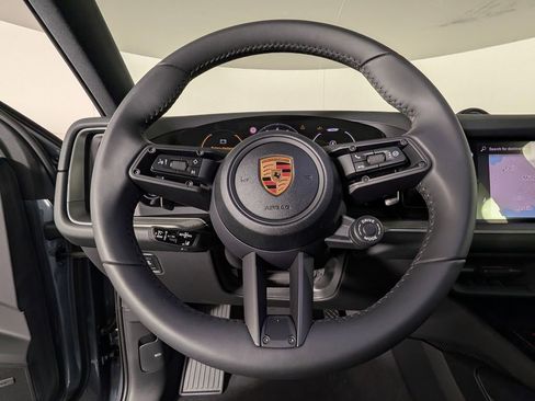 New 2026 Porsche Cayenne Coupe image 39