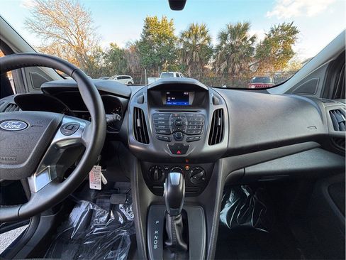 Used 2016 Ford Transit Connect XL image 11