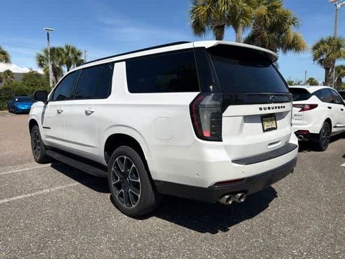Used 2025 Chevrolet Suburban RST w/ RST Capability Package AWD/4WD image 11