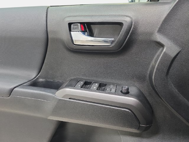 Certified 2023 Toyota Tacoma TRD Sport AWD/4WD image 23