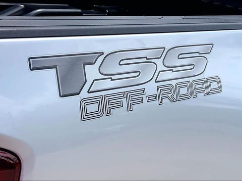 Used 2023 Toyota Tacoma SR AWD/4WD image 10