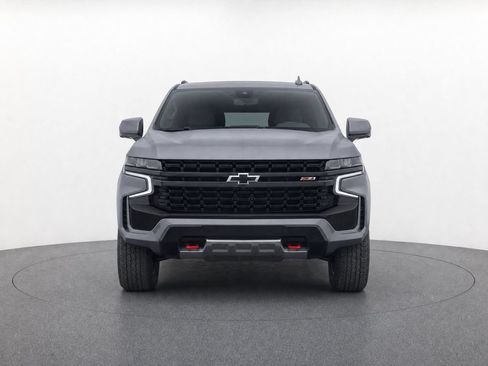 Used 2021 Chevrolet Tahoe Z71 w/ Luxury Package AWD/4WD image 8