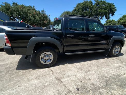 Used 2010 Toyota Tacoma PreRunner RWD image 8