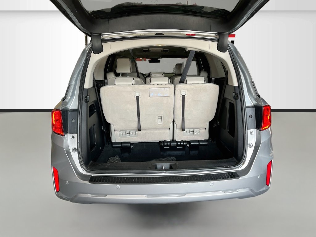 Used 2025 Honda Odyssey Touring image 29