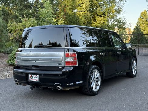 Used 2017 Ford Flex Limited image 12