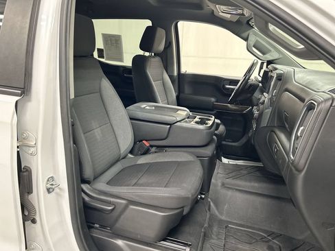 Used 2022 Chevrolet Silverado 1500 LT AWD/4WD image 22