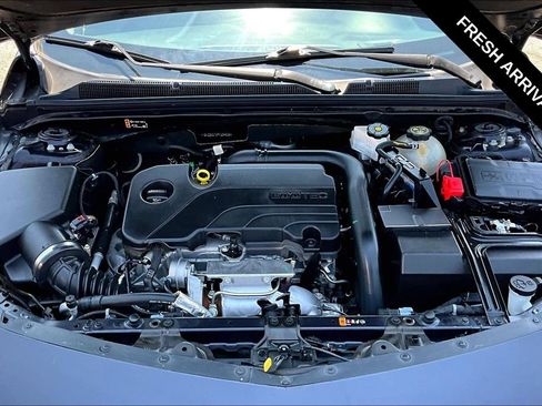 Used 2023 Chevrolet Malibu LT FWD image 28