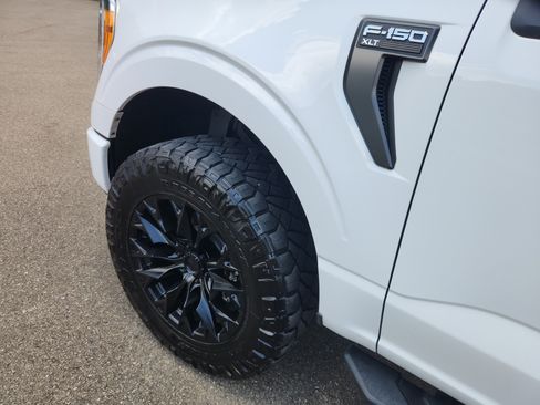 Used 2022 Ford F150 XLT w/ Equipment Group 302A High AWD/4WD image 44