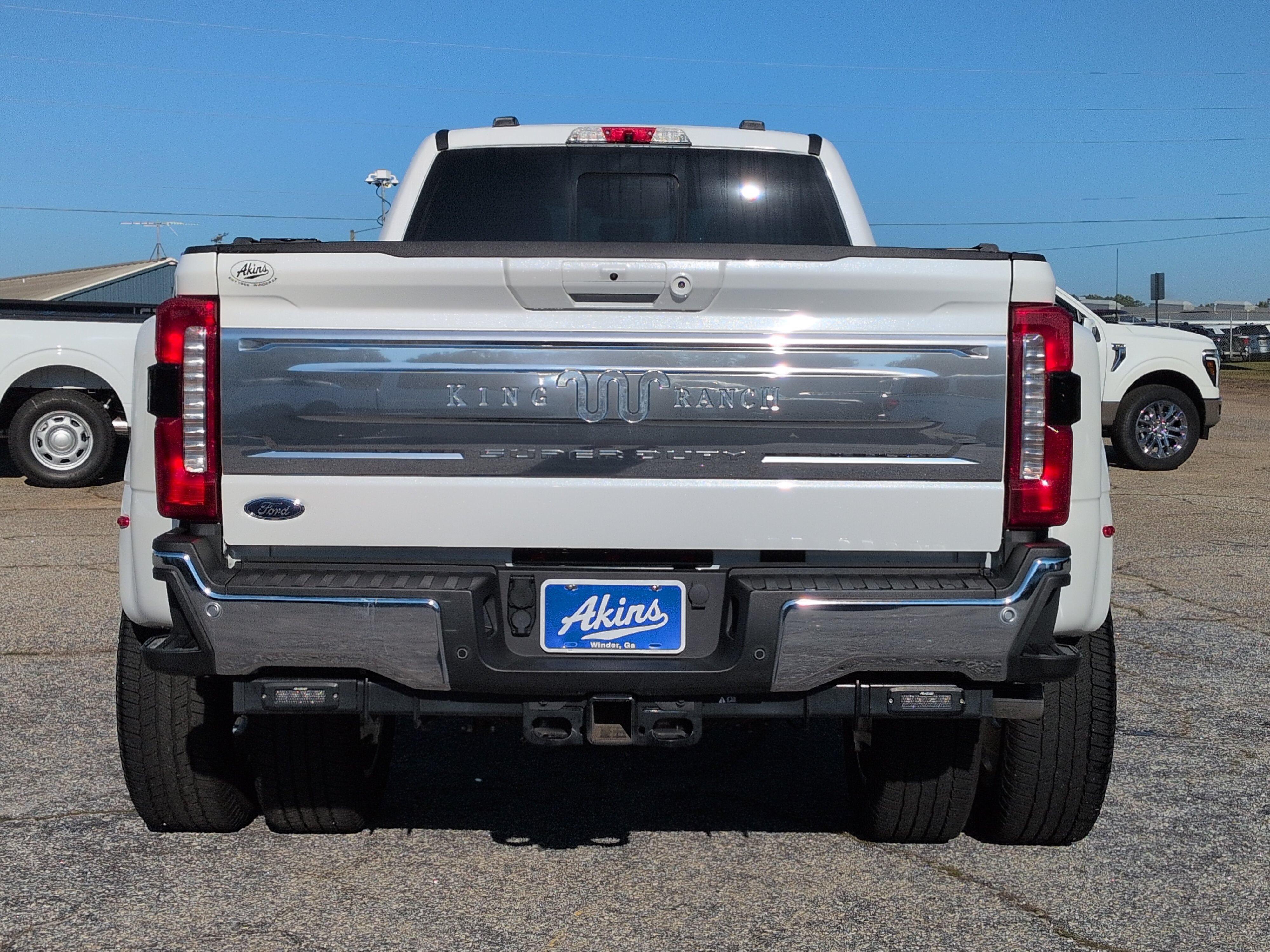 Used 2025 Ford F450 King Ranch w/ Chrome Package AWD/4WD image 4