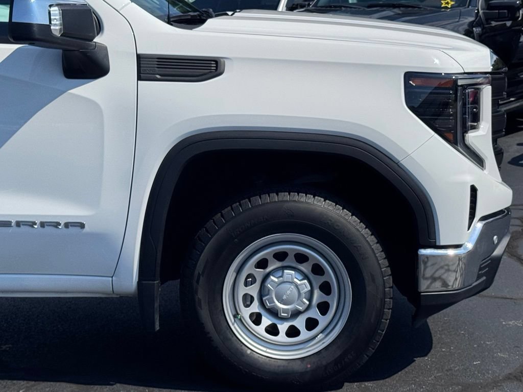 Used 2024 GMC Sierra 1500 Pro w/ Pro Value Package AWD/4WD image 39