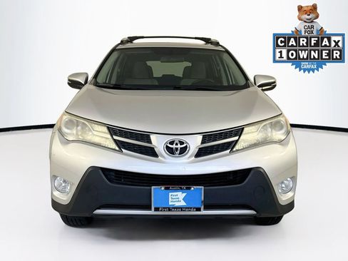Used 2015 Toyota RAV4 XLE FWD image 2