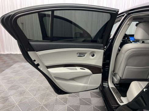 Used 2015 Acura RLX w/ Technology Package FWD image 31