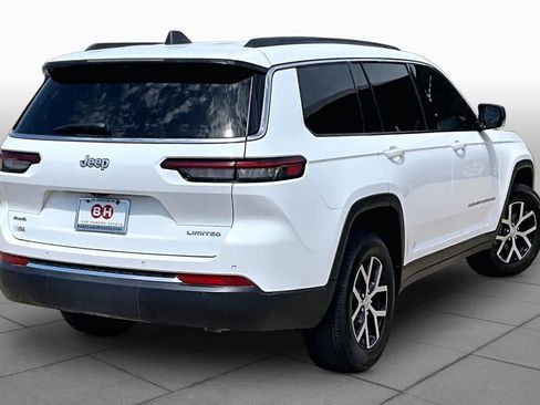 Used 2025 Jeep Grand Cherokee L Limited w/ Luxury Tech Group II AWD/4WD image 13