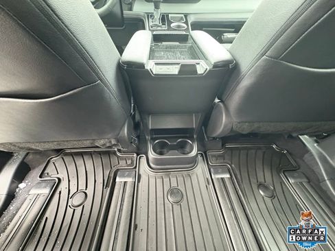 Certified 2025 Toyota Sienna XSE image 25