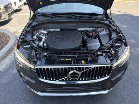 Certified 2023 Volvo XC60 B5 Plus w/ Protection Package Premier FWD image 36