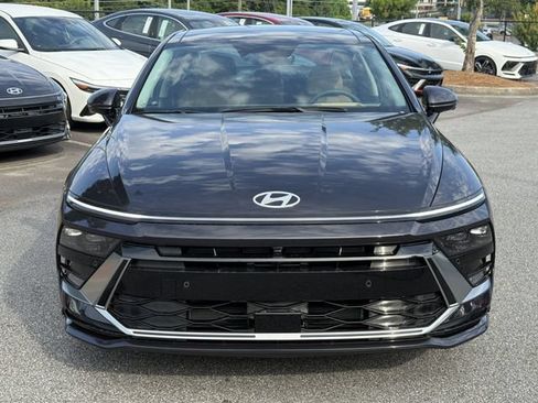 New 2026 Hyundai Sonata Limited FWD image 2