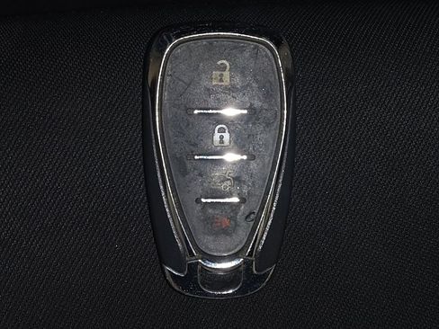 Used 2018 Chevrolet Malibu LS image 32