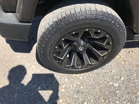 Used 2013 Jeep Wrangler Unlimited Sahara w/ Connectivity Group AWD/4WD image 29
