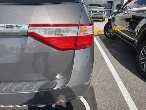 Used 2013 Honda Odyssey EX image 11