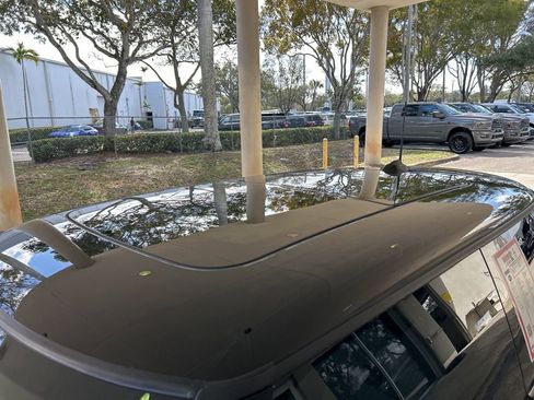 Used 2025 MINI Cooper S image 16