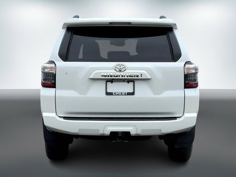 Used 2024 Toyota 4Runner SR5 image 3
