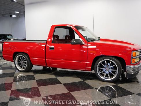 Used 1992 Chevrolet Silverado 1500 2WD Regular Cab image 15