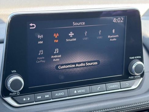 Certified 2024 Nissan Rogue SV FWD image 24