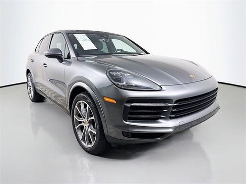 Used 2019 Porsche Cayenne image 1