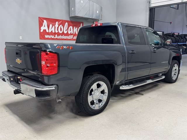 Used 2018 Chevrolet Silverado 1500 LT w/ LT Eassist Package AWD/4WD image 8