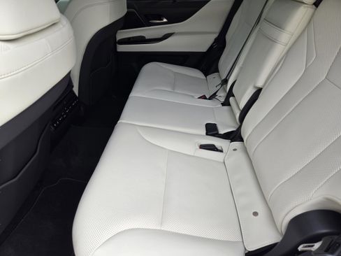New 2026 Lexus LX 600 4WD w/ Luxury Package image 16