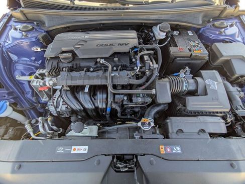 Used 2024 Hyundai Elantra SEL w/ Convenience Package FWD image 22