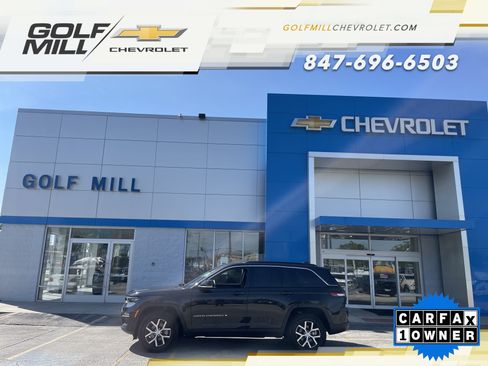 Used 2024 Jeep Grand Cherokee Limited AWD/4WD image 10