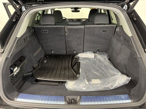 Used 2025 Audi Q5 Premium Plus w/ Premium Plus image 14