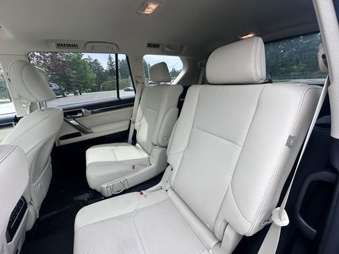 Used 2021 Lexus GX 460 Premium AWD/4WD image 11