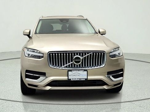 Used 2024 Volvo XC90 T8 Plus w/ Protection Package Premier AWD/4WD image 2