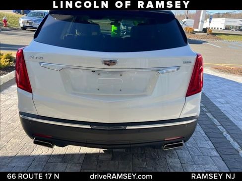 Used 2017 Cadillac XT5 Luxury image 4