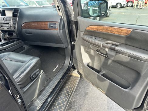Used 2011 Nissan Armada Platinum w/ 2nd Row Captain Seat Pkg image 26