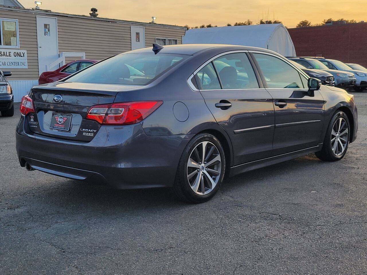 Used 2017 Subaru Legacy 2.5i Limited AWD/4WD image 6