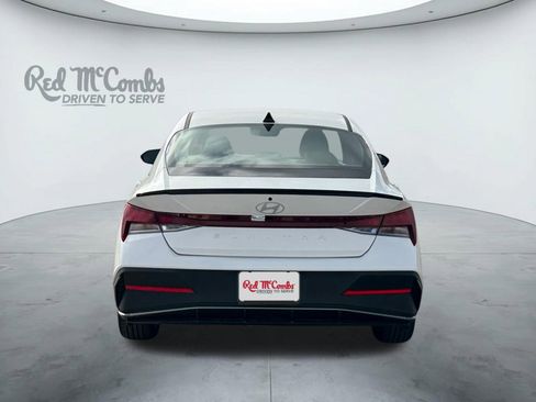 New 2026 Hyundai Elantra SEL Sport Premium image 4