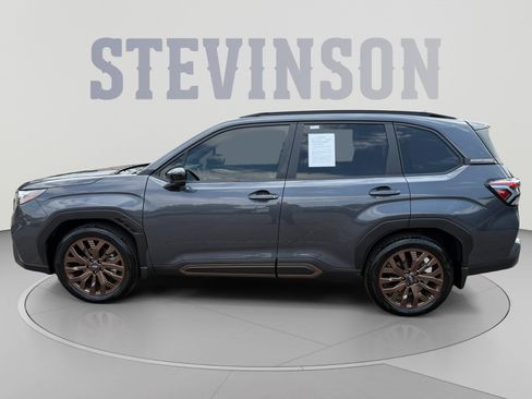 Used 2025 Subaru Forester Sport AWD/4WD image 2