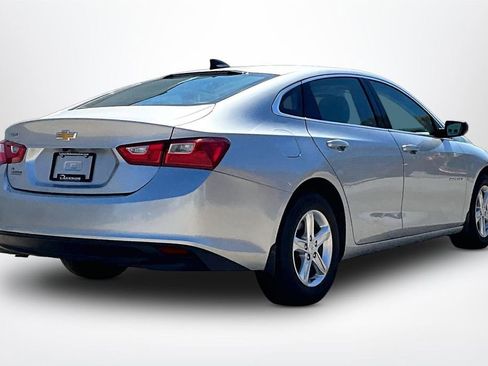 Used 2021 Chevrolet Malibu LS FWD image 5