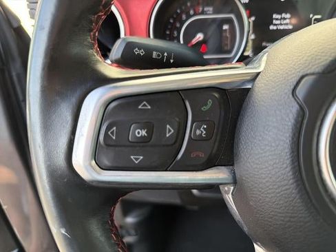 Used 2021 Jeep Wrangler Rubicon AWD/4WD image 12