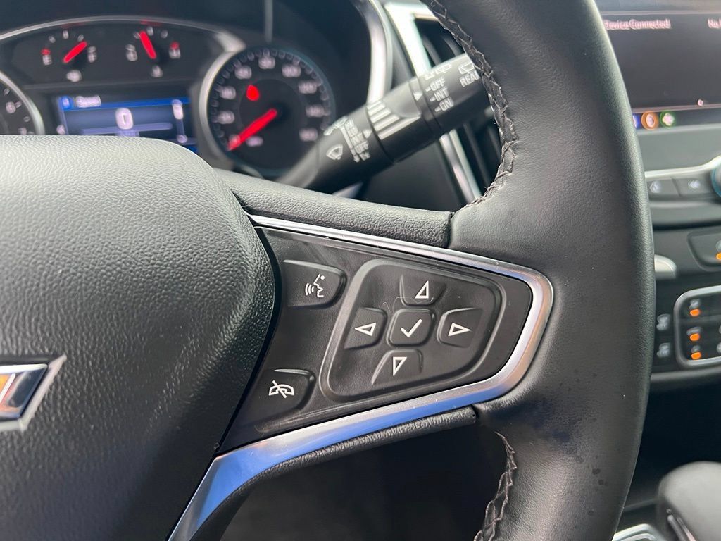 Used 2024 Chevrolet Equinox LT AWD/4WD image 37
