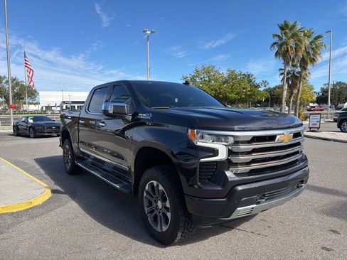 Used 2022 Chevrolet Silverado 1500 High Country w/ Technology Package image 1