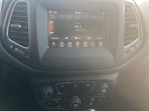 Used 2020 Jeep Compass Latitude w/ Popular Equipment Group image 11