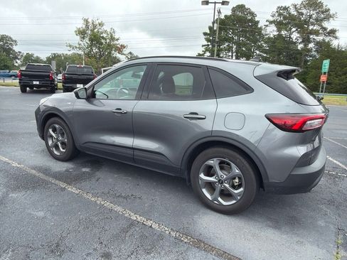 Certified 2025 Ford Escape ST-Line FWD image 7